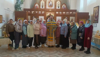 Покров Пресвятой Богородицы: день, когда хочется делиться добром Покров Пресвятой Богородицы: день, когда хочется делиться добром