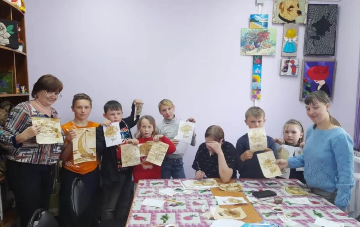 Познавательно-развлекательное мероприятие, посвящённое Всемирному Дню Семьи Познавательно-развлекательное мероприятие, посвящённое Всемирному Дню Семьи